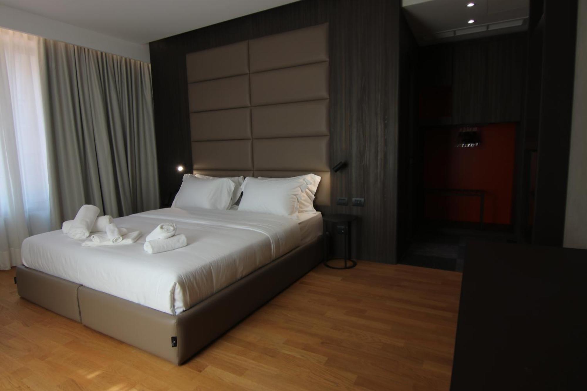 Hotel Boutique Adelar Tirana